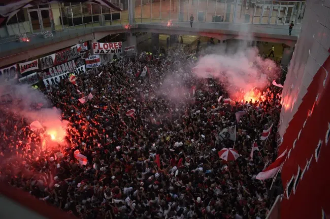 La gente de River copó el Monumental. (LPM)