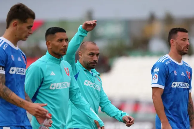 El capitán de la U asegura que saben que falta mejorar para respirar más tranquilos arriba. Foto: Javier Salvo/Photosport