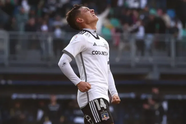 Cristián Zavala, otro albo complicado con su físico. (Javier Salvo/Photosport).