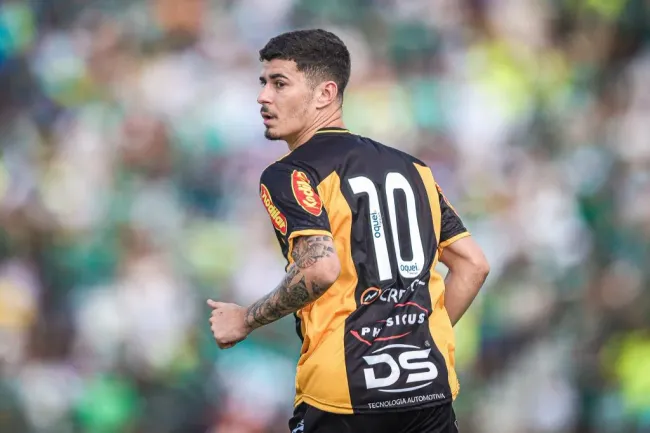 Romulo será reforço do Palmeiras (Foto: Pedro Zacchi/AGIF)