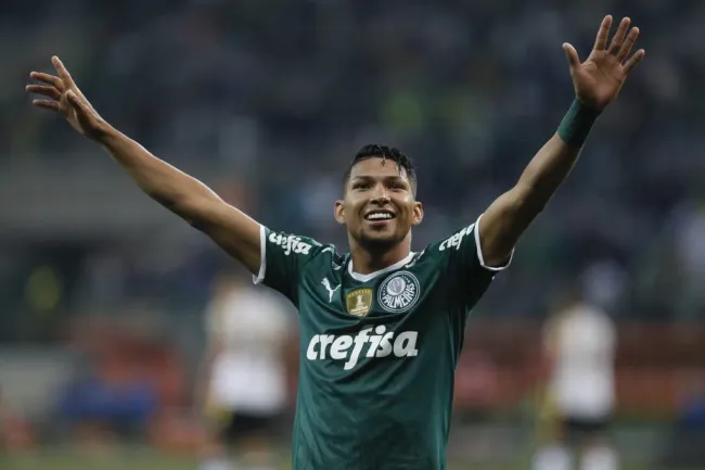 Rony em campo pelo Palmeiras (Photo by Ricardo Moreira/Getty Images)