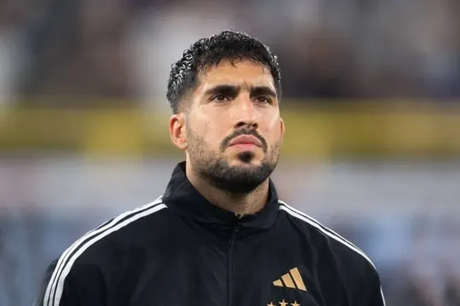 Emre Can entra a la convocatoria en lugar de Aleksandar Pavlović.