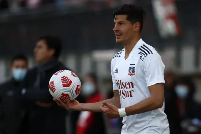 Miiko Albornoz jugó en Colo Colo en el año 2021.