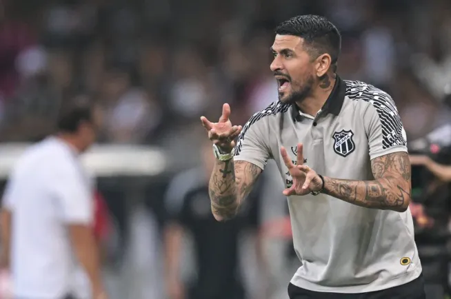 Lucho foi treinador do Ceará. (Photo by Pedro Vilela/Getty Images)