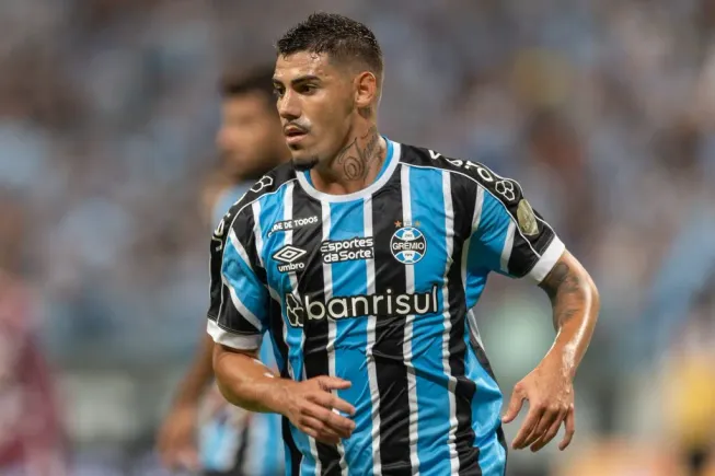 Mayk jogador do Gremio durante partida contra o Caxias no estadio Arena do Gremio pelo campeonato Gaucho 2024. Foto: Liamara Polli/AGIF