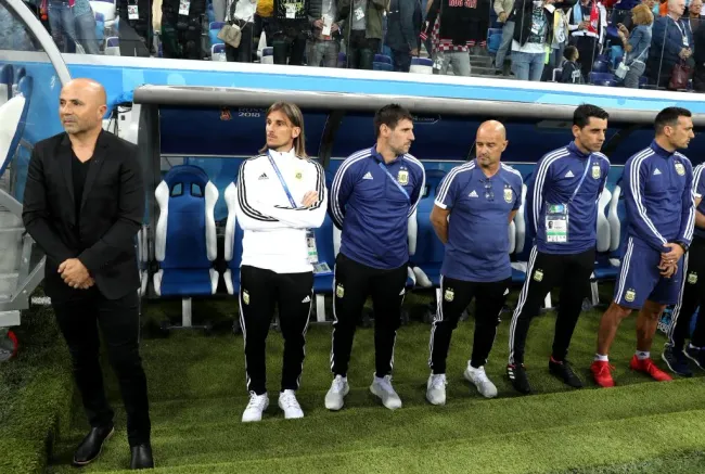 Jorge Sampaoli y Sebastián Beccacece tuvieron un reencuentro poco fructífero en la selección argentina. | Foto: Getty Images.