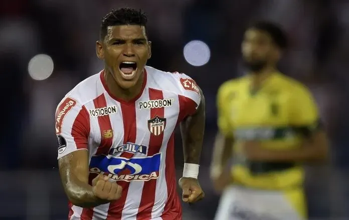 Rafael Pérez lo pasa mal por una foto que se filtró en Colombia
