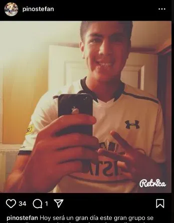 La foto del delantero.