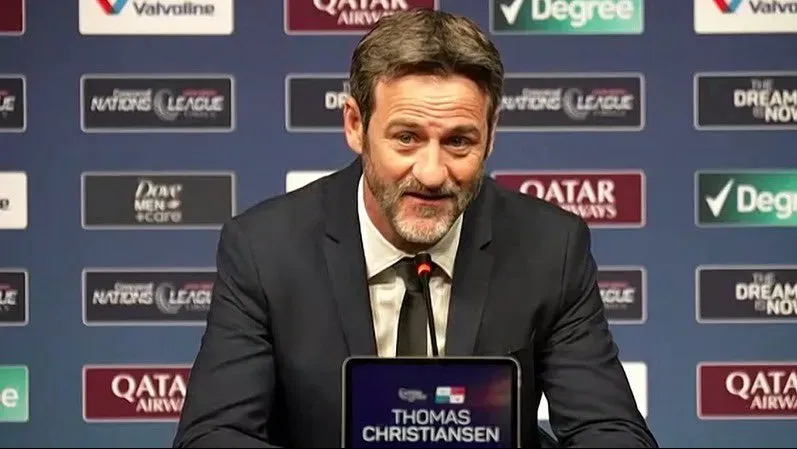 Thomas Christiansen envió un mensaje a Concacaf tras perder ante México