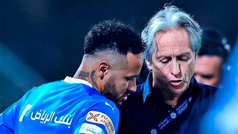 Ney y Jesus en un partido del Al-Hilal durante 2023