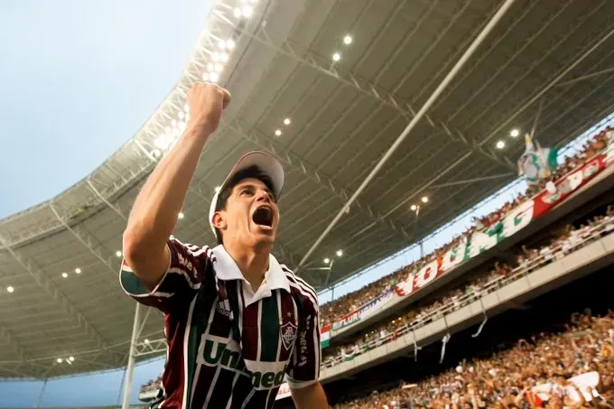 En 2010, año en que coronó con Fluminense, fue elegido el mejor jugador del Brasileirao.