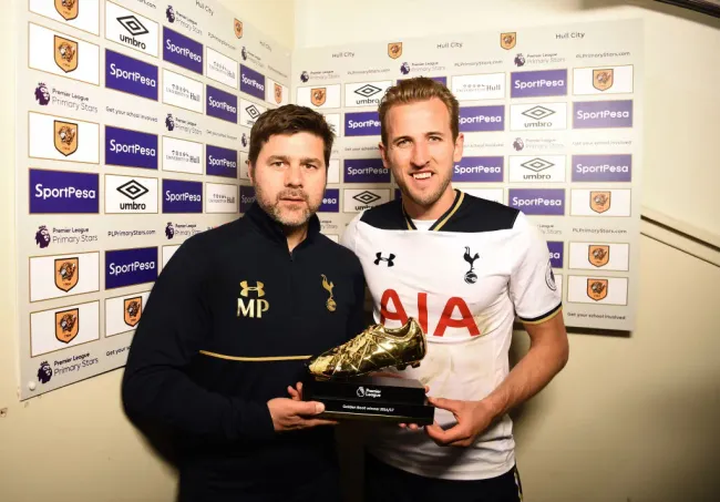 Con Pochettino, Kane se transformó en un jugador total y goleador de categoría. (Getty)