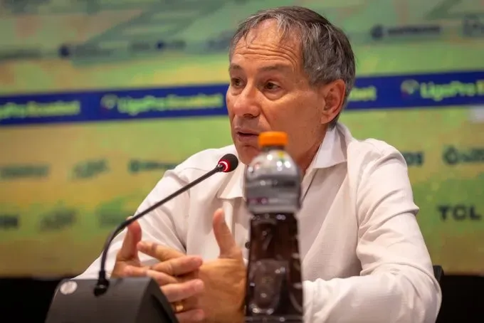 Ariel Holan tiene contrato hasta final de 2025. (Foto: @Barcelona_SC)