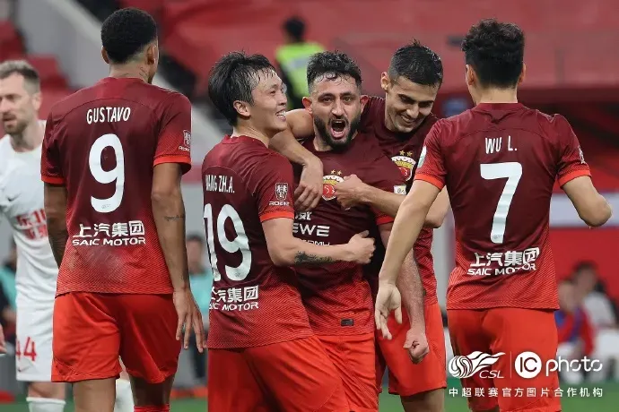 El Monito Vargas en China (CSL)