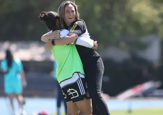 Tatiele Silveira mantiene su invictó en clásicos con las Albas | Foto: Colo Colo Femenino