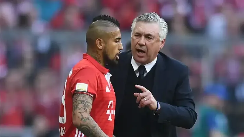 Vidal elige a Carlo Ancelotti como el mejor DT de su carrera