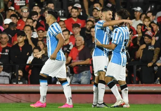 Racing celebra el triunfo ante Newell’s