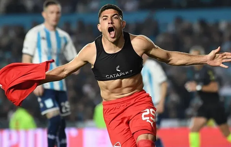 Martínez fue el héroe de Independiente en el último clásico ante Racing. Imagen: Instagram.