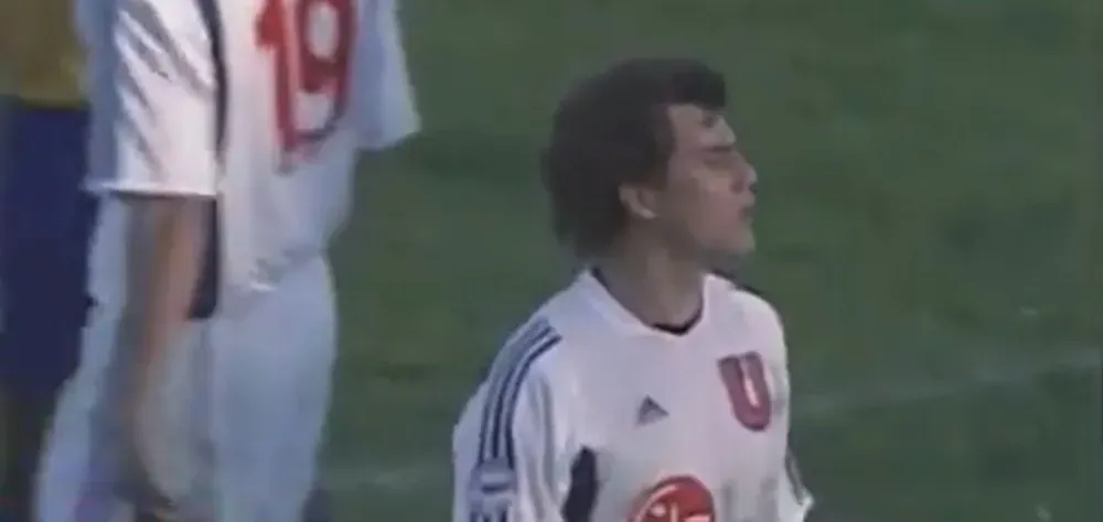 Ezequiel Amaya jugó en la U de Chile durante la temporada 2004. Fotografía: captura Youtube.