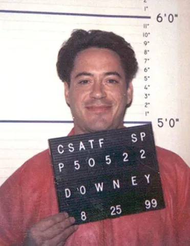 Foto real de una de las detenciones de Robert Downey Jr. Imagen: Creative Commons.