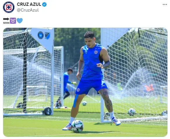 El Toro Fernández entrenando (Cruz Azul)