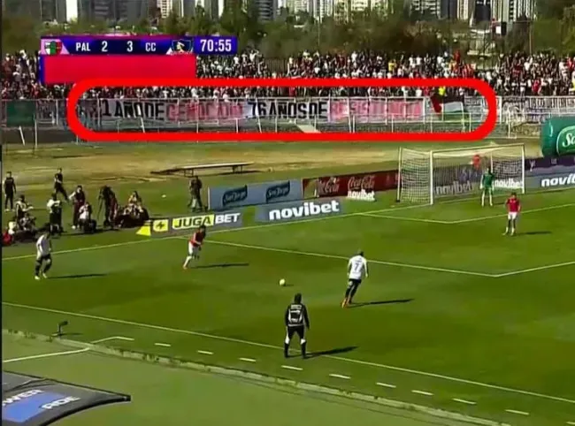 El lienzo que exhibió la hinchada de Colo Colo en el duelo ante Palestino