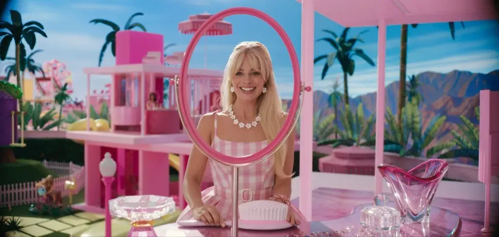 Margot Robbie en Barbie. Foto: (Warner Bros)