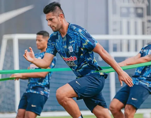 Carlos Zambrano es uno de los nuevos jugadores de Alianza | Foto: Alianza Lima