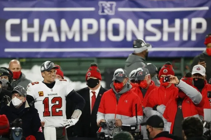 Brady tenta vencer mais um Super Bowl na carreira neste domingo (7). (Foto: Getty Images)