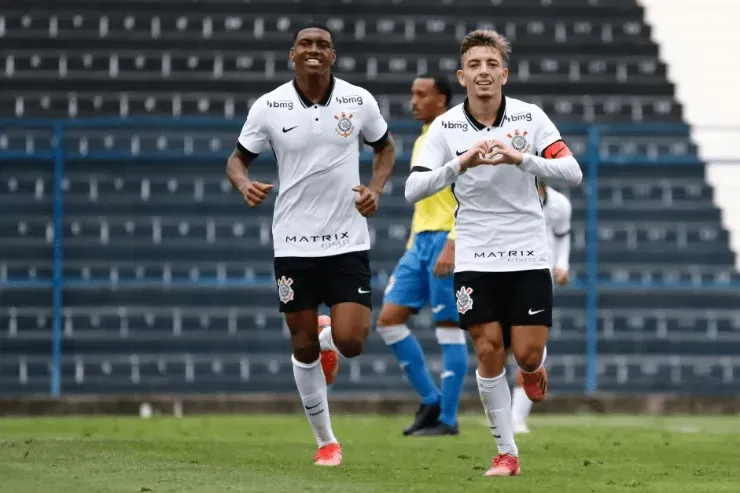 Rodrigo Gazzanel/Ag. Corinthians – Ryan e Felipe Augusto são dois dos 30 relacionados pelo Corinthians para a Copinha 2022