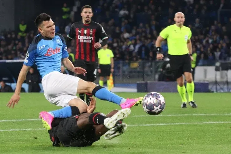 Milan controló a CHucky Lozano