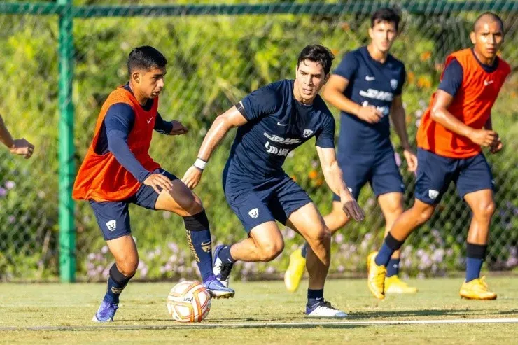 Rivas en la pretemporada de Pumas (@PumasMX)