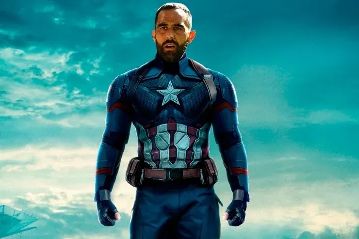 Claudio Bravo es Capitán América