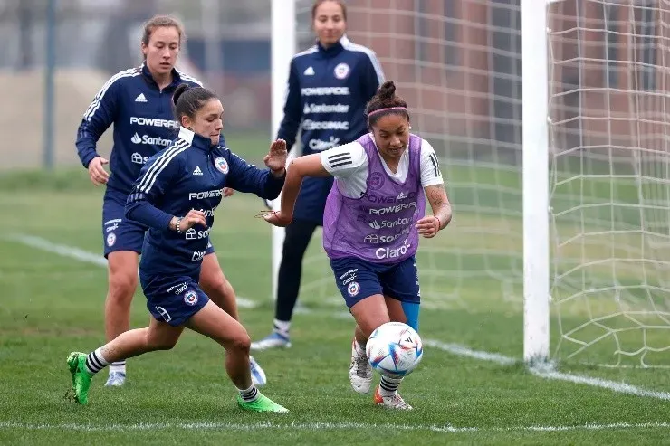 No hay jugadoras que militen en el extranjero citadas esta vez. (Carlos Parra / Comunicaciones ANFP)