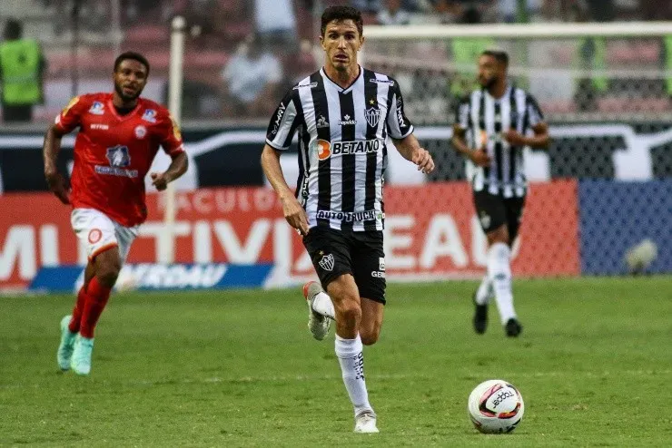 Fernando Moreno/AGIF – Nacho Fernandez atuando com a camisa do Atlético-MG