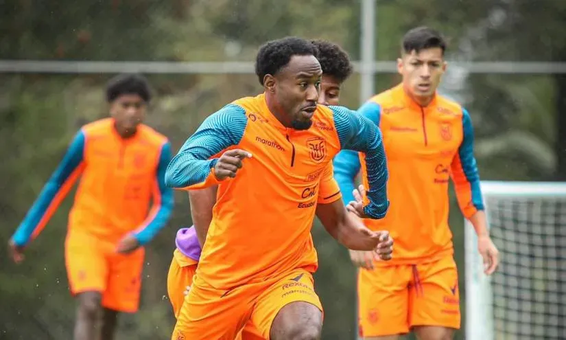 John Yeboah en los entrenamientos de la Selección de Ecuador. Foto: La Tri.