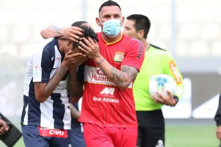 Minuto final del descenso de Alianza Lima. (Foto: Difusión).
