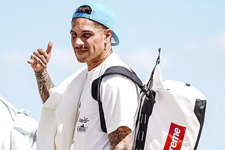 Paolo Guerrero con la Selección Peruana. (Foto: Twitter).