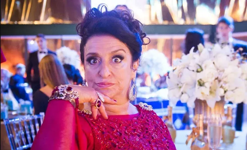 A personagem será interpretada por Grace Gianoukas – Imagem: Reprodução/Globo