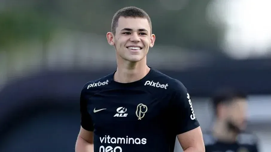 Gabriel Moscardo em treino do Corinthians, no CT Joaquim Grava – Foto: Rodrigo Coca/Agência Corinthians