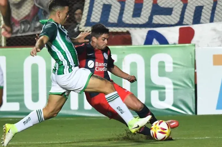 El elenco de San Luis le ganó con autoridad al Ciclón. (Foto: Fotobaires).