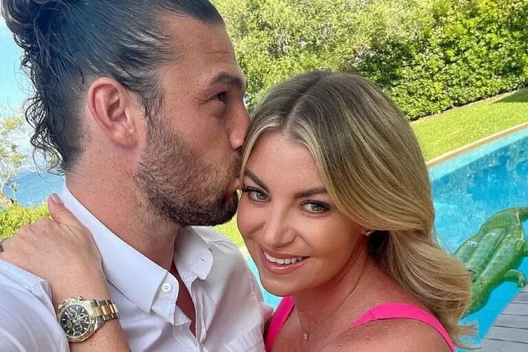 Andy Carroll y Billi Mucklow llevan varios años en pareja.