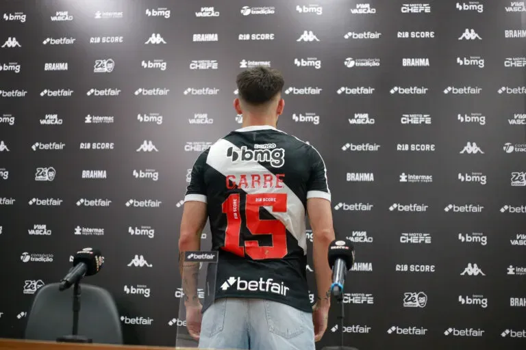 Garré durante apresentação no Vasco. Foto: Matheus Lima/Vasco da Gama