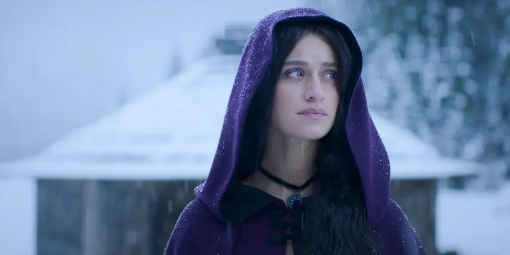 Anya Chalotra. (IMDb)