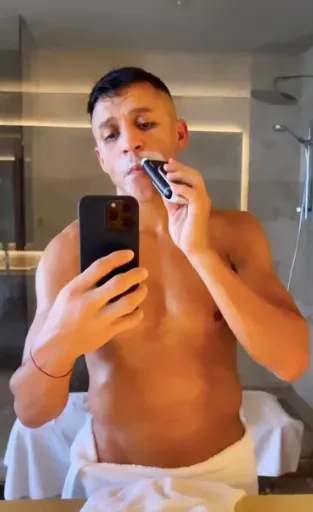 Alexis Sánchez se cortó el bigote después de su gran temporada con el Marsella. Foto: Instagram