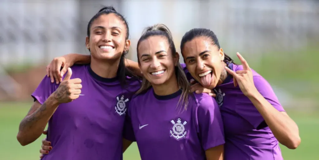 Corinthianas em treino