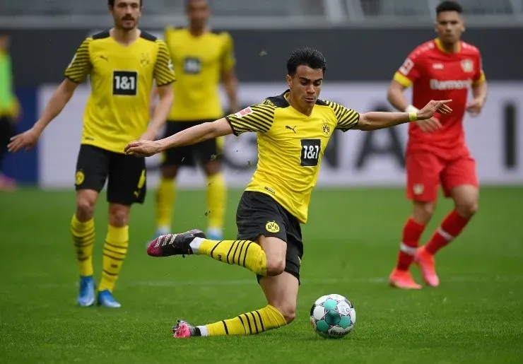 Matthias Hangst/Getty Images – Reinier em campo pelo Borussia Dortmund