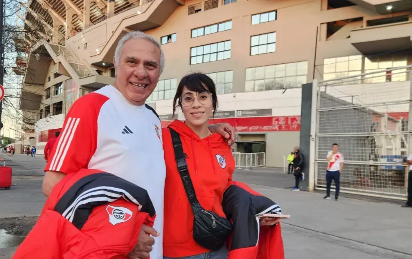 Todo listo para River vs. Vélez.