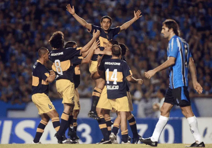 Boca, em final vencida contra o Grêmio, em 2007. (Foto: Getty Images)