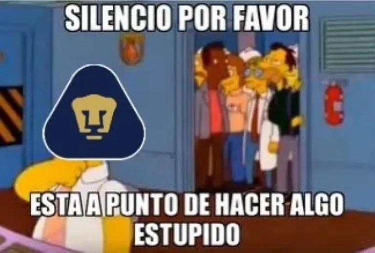clasico capitalino america pumas estadio azteca arbitraje var memes